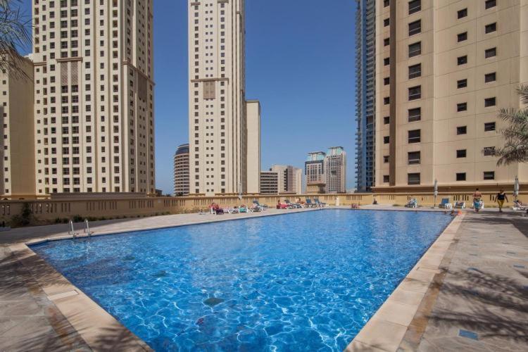 Luxury Casa - Royal Sea View Apartment Jbr Beach 2Br Ντουμπάι Εξωτερικό φωτογραφία